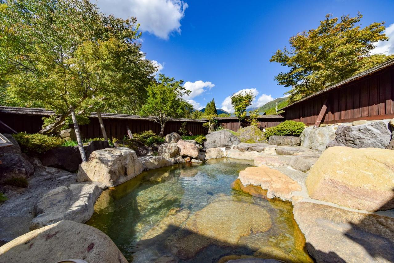 Resort Inn Chirorian Takajama Kültér fotó