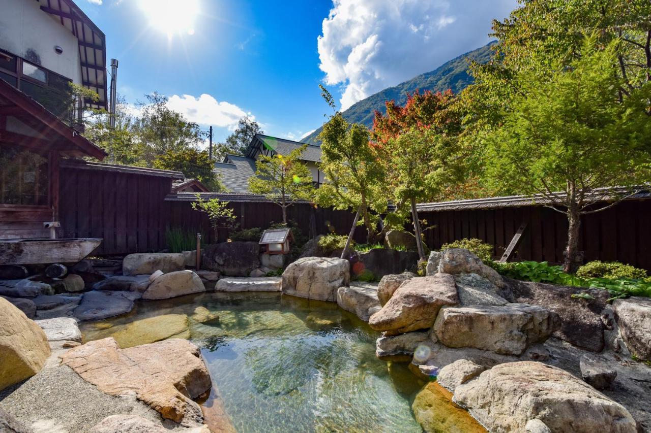 Resort Inn Chirorian Takajama Kültér fotó